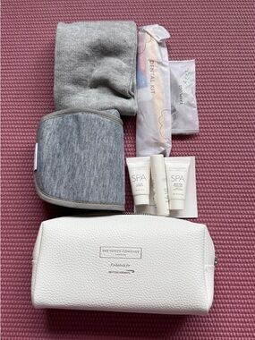 The White Company Cream Pebbled Leather Cosmetic Pouch